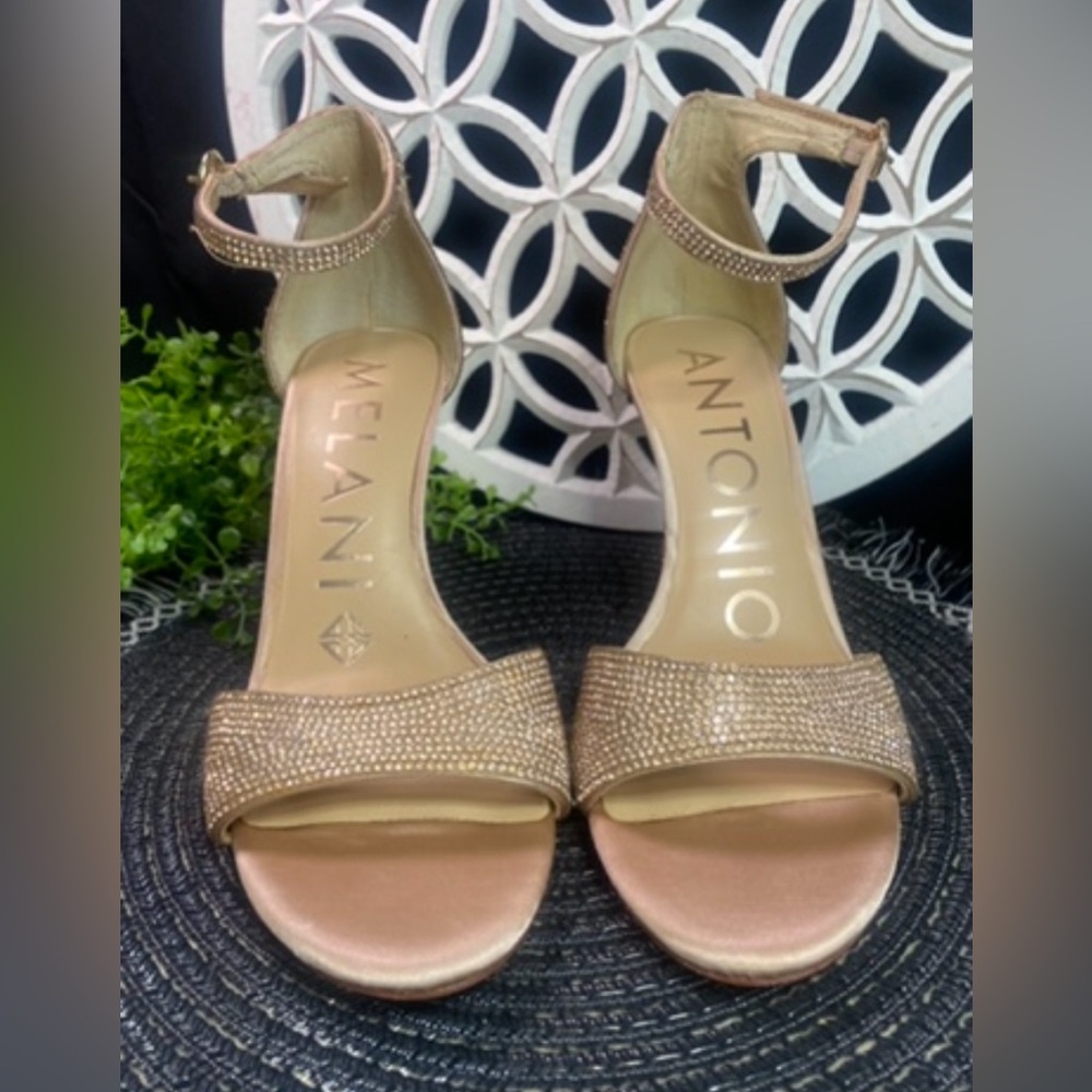 ANTONIO MELANI Shimmering Gold Heels‎